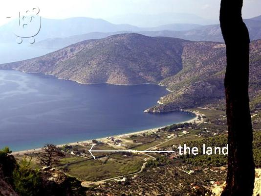 Sale plot with bulding and 2 villas in Greece